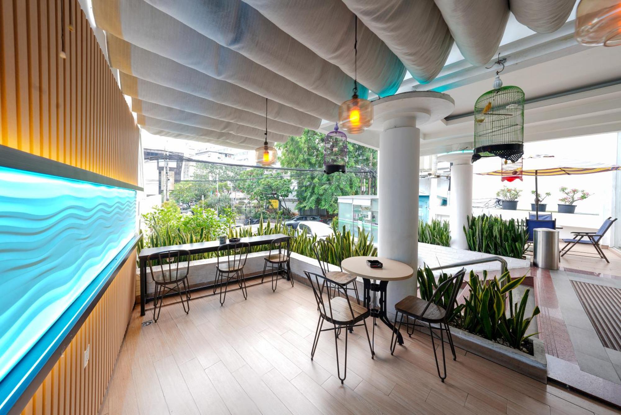 Heef Hotel Jakarta Exterior foto